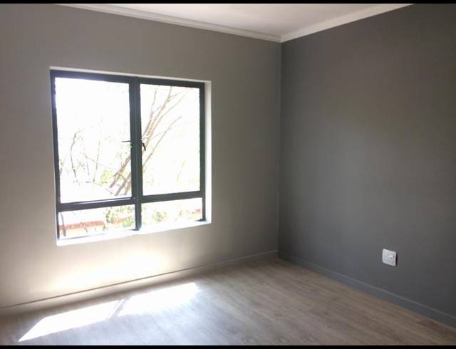 2 BEDROOM PROPERTY TO RENT IN BRYANSTON